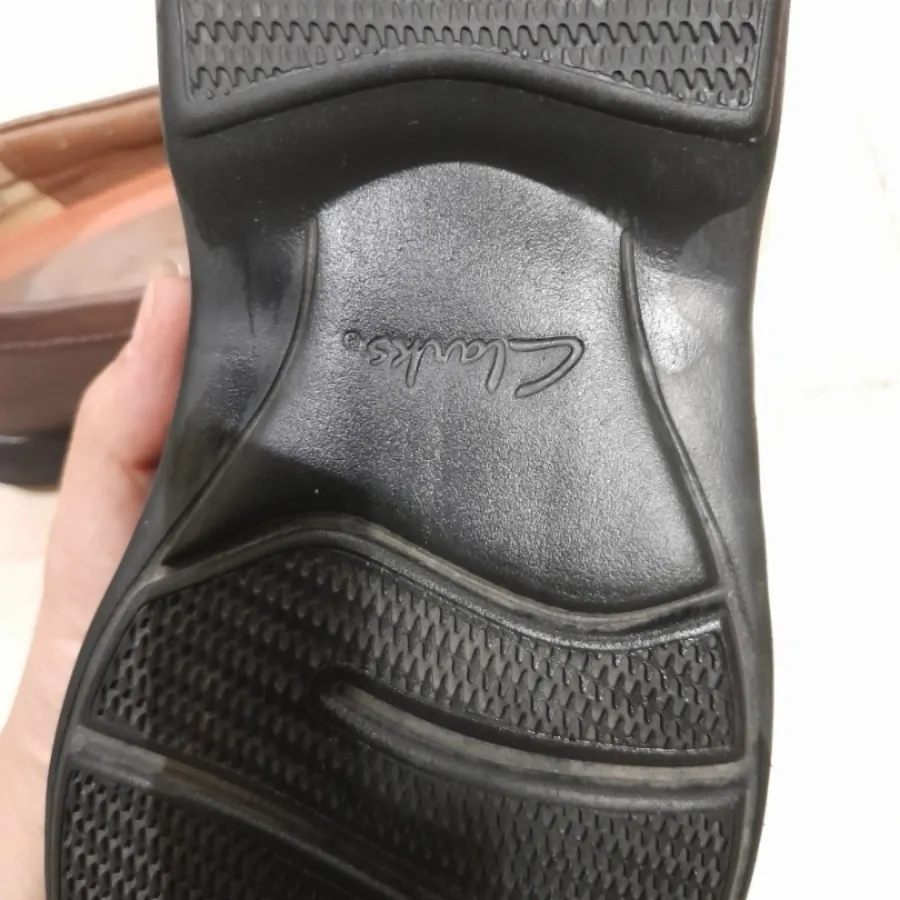 کفش مردانه Clarks اصل