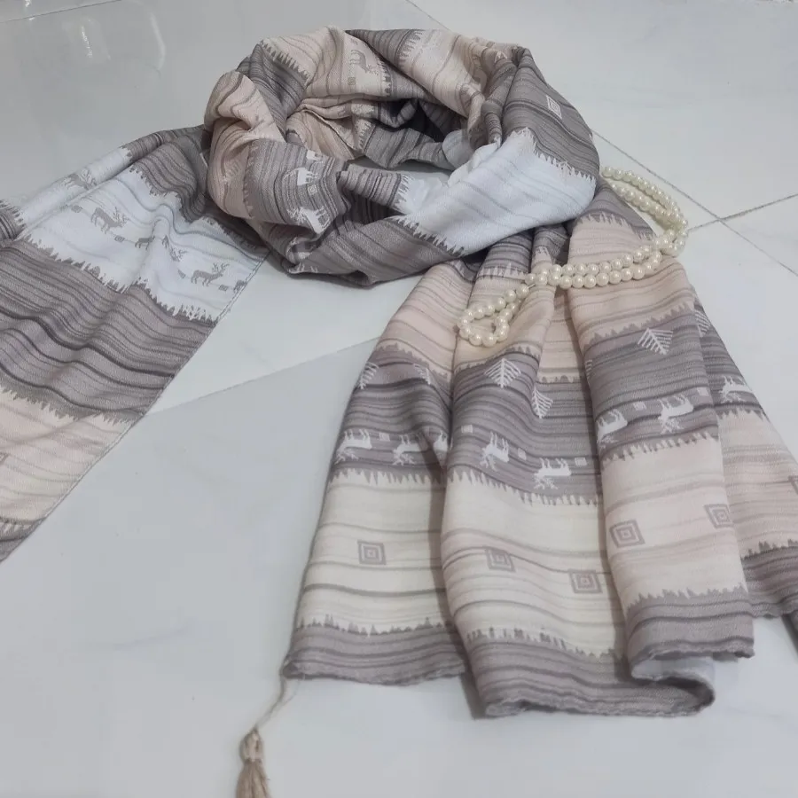 شال طرح گوزنی