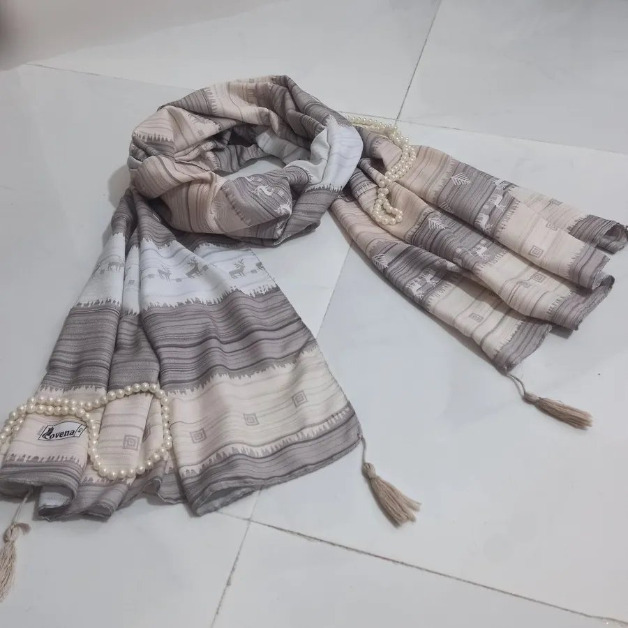 شال طرح گوزنی