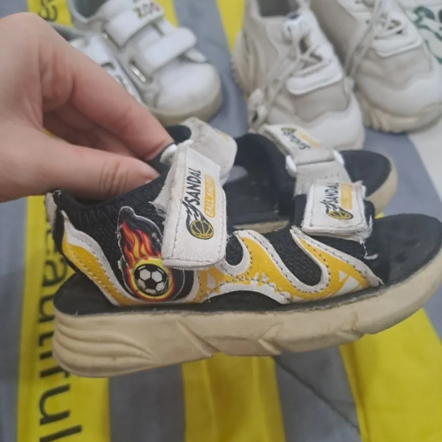 صندل بچگانه