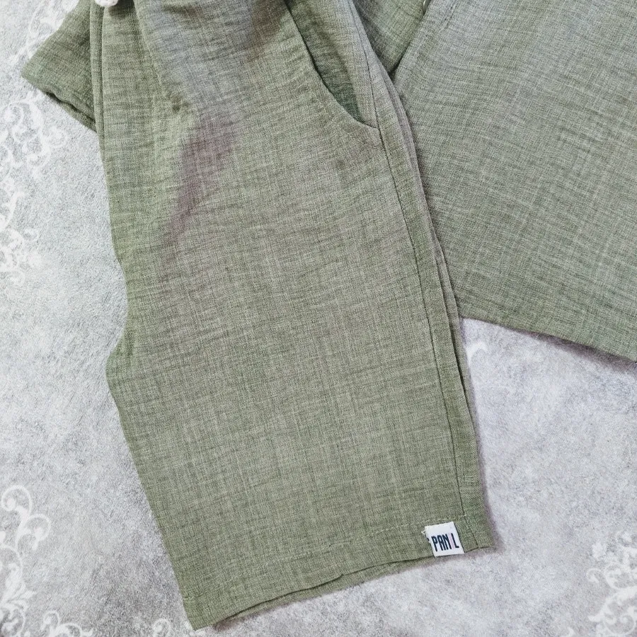 پیراهن و شلوارک