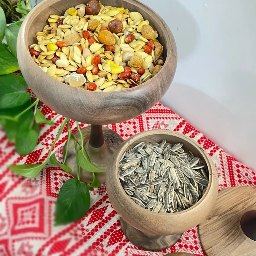 آجیل خوری چوبی