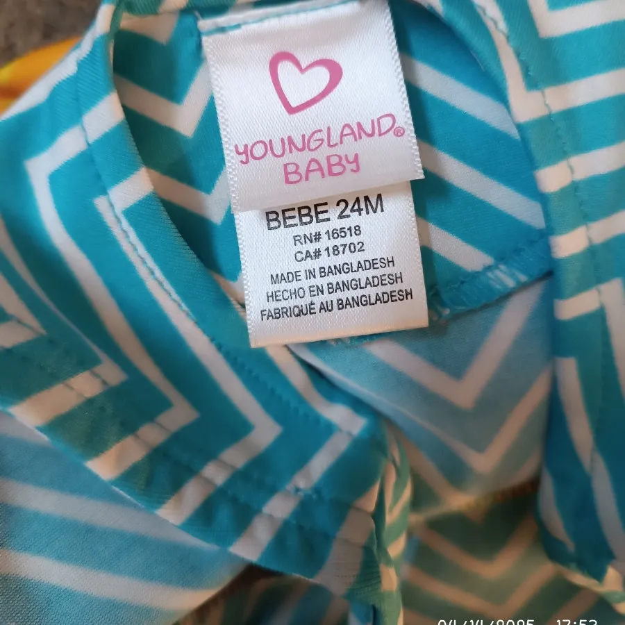 پیراهن دخترانه