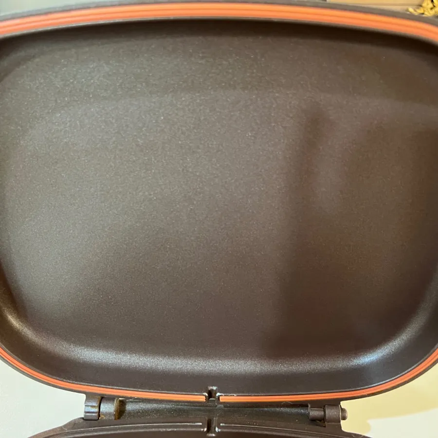 ماهیتابه رژیمی دو طرفه