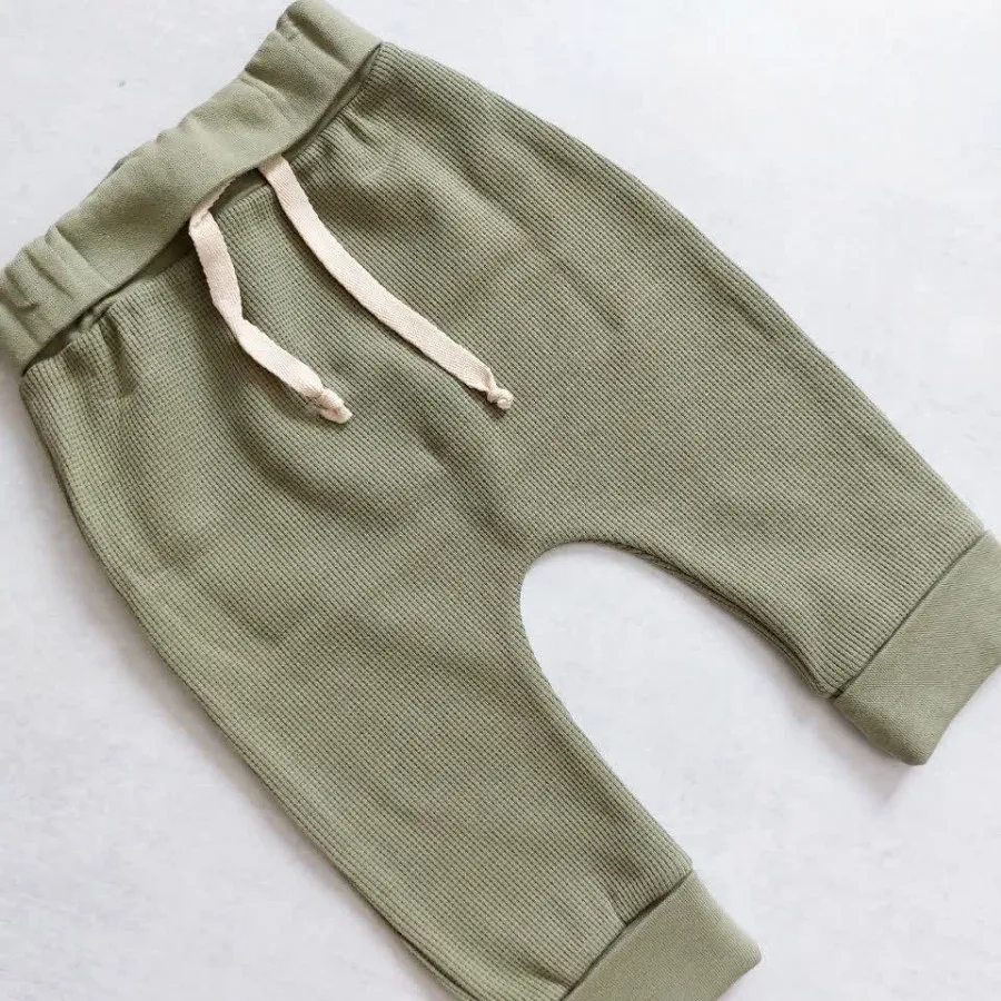 بلوز شلوار و کلاه بیسکویی