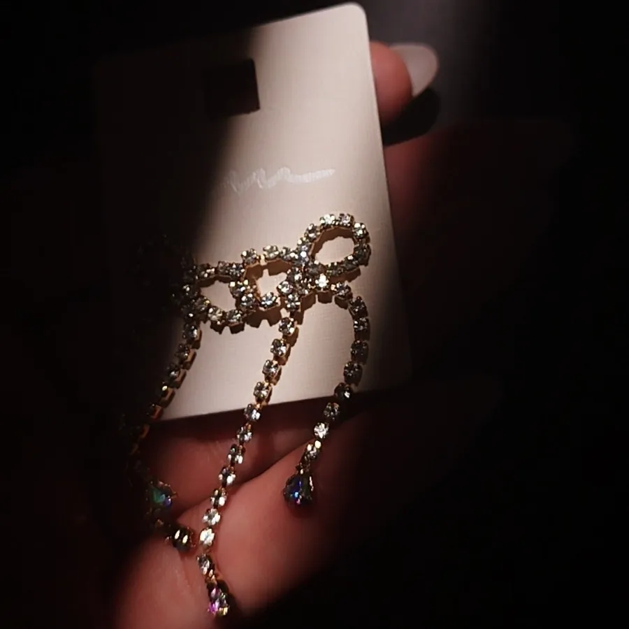 گوشواره پاپیون