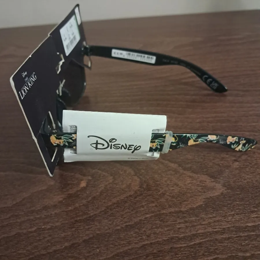 عینک آفتابی بچگانه