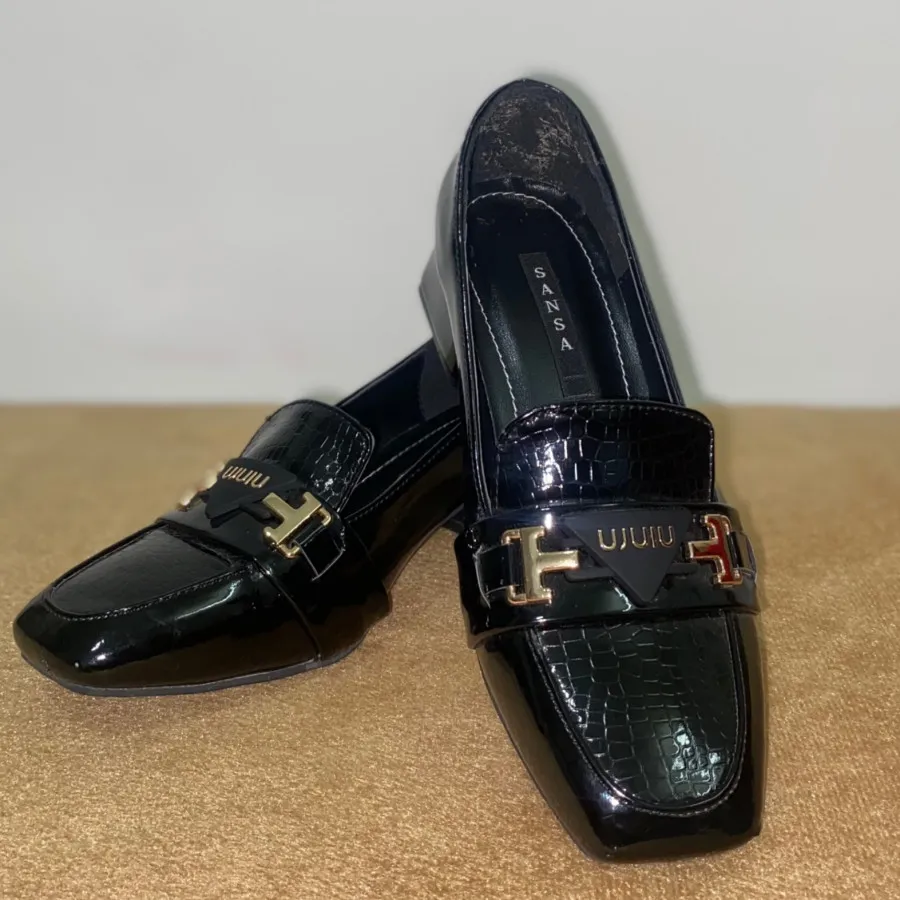 کفش پاشنه پهن