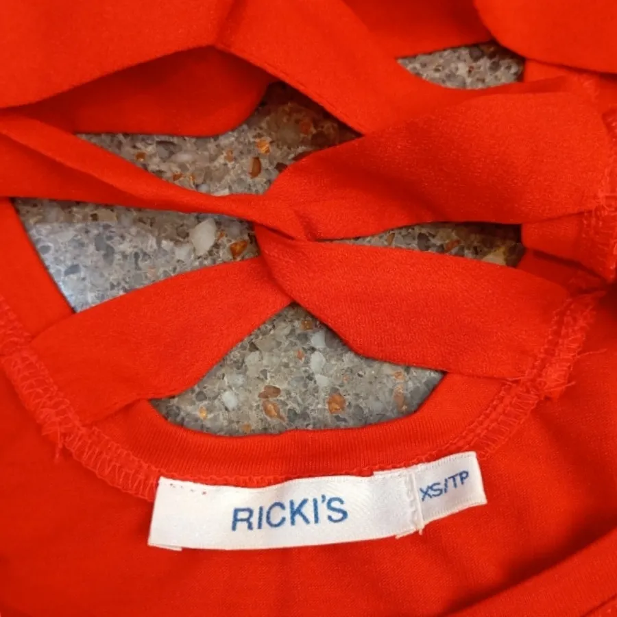 تاپ مدل پشت بندی خارجی