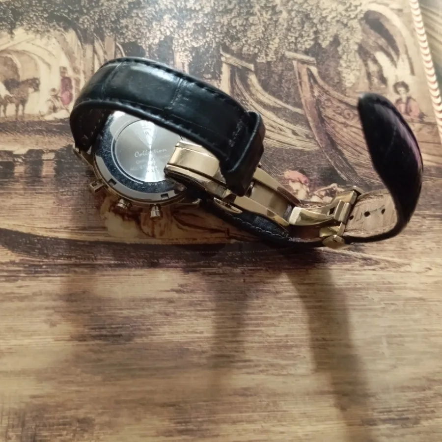 ساعت رومانسون زنانه