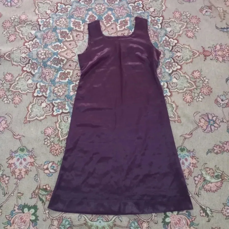 سارافن ساتن