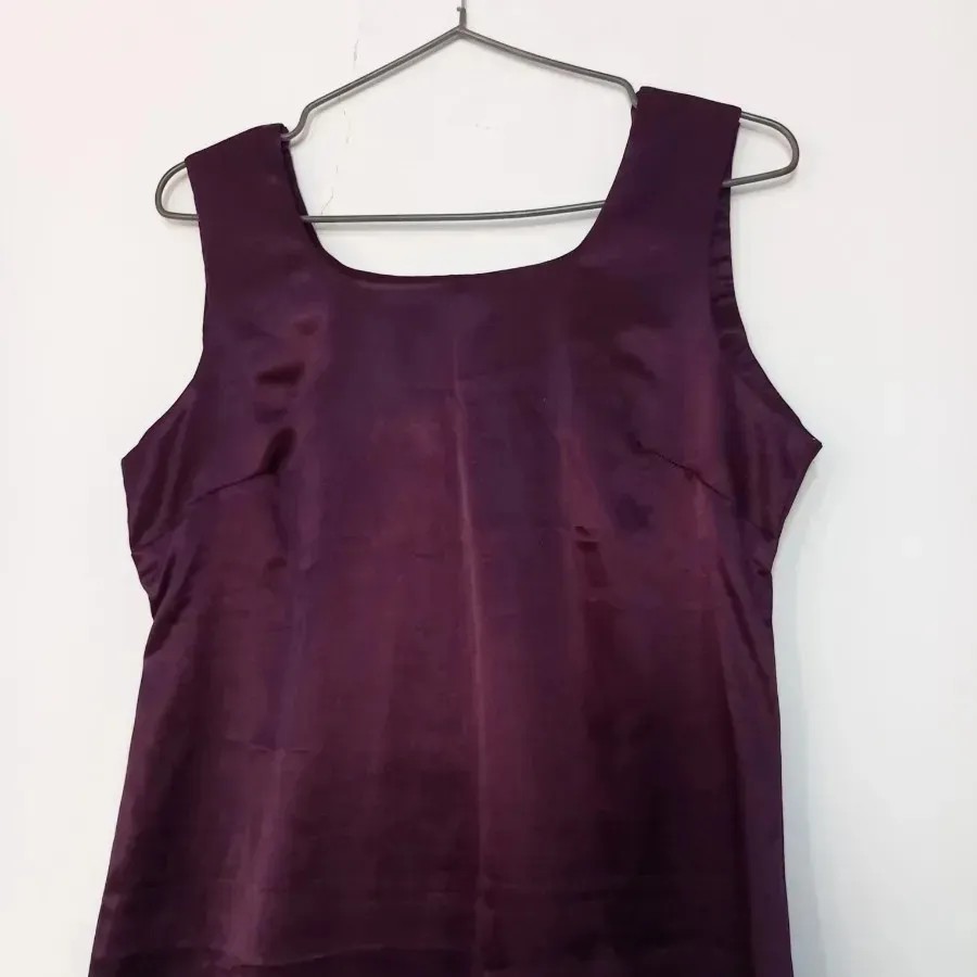 سارافن ساتن