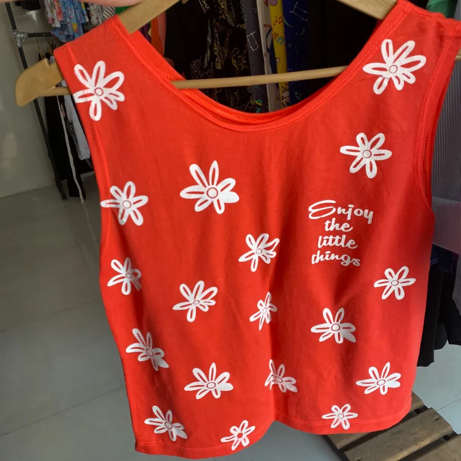 تاپ زنانه تک