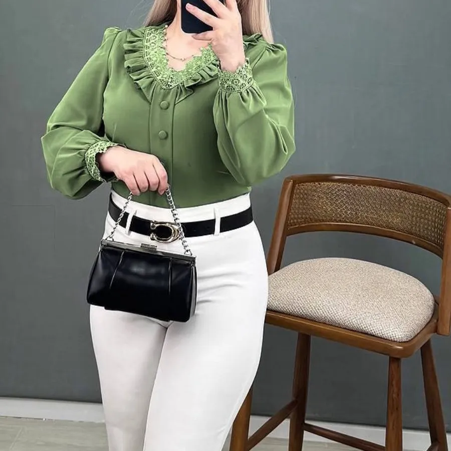 شومیز سفید مشکی سبز