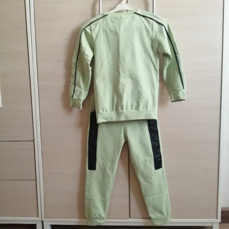 ست پیراهن و شلوار بچگانه