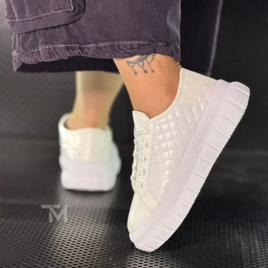 کفش کتانی جدید شیک