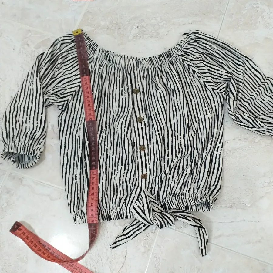 نیم تنه یاشومیز