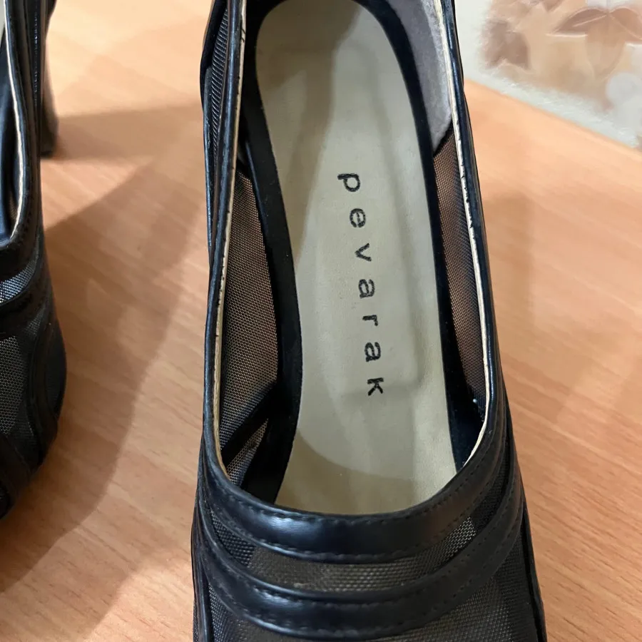 کفش پاشنه دار سایز 37