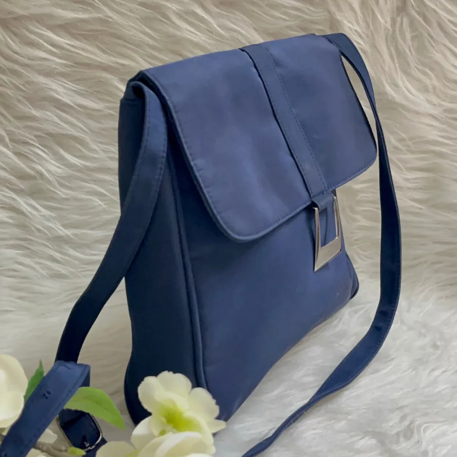 کیف اسپرت ‌شیک