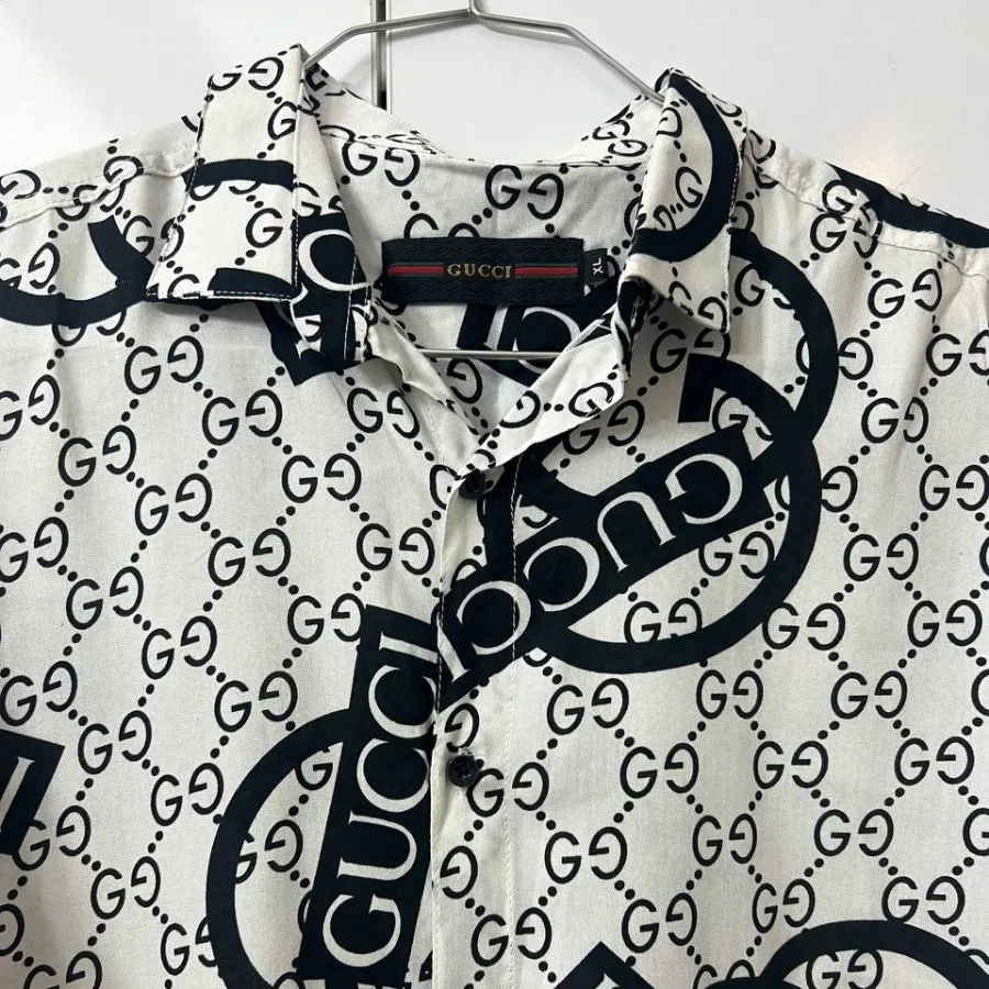 پیراهن مردانه