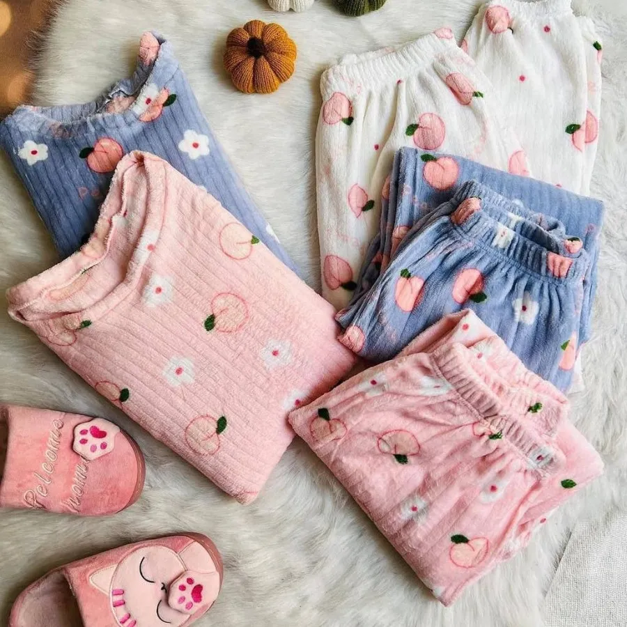 بلوزوشلوار تدی هلویی