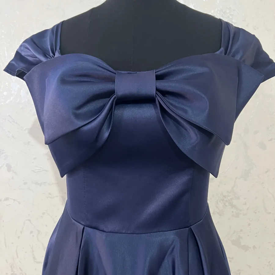 لباس مجلسی سرمه‌ای