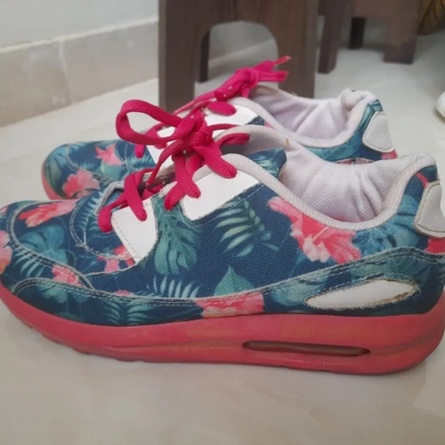 کفش کتونی مارک دفاکتو ترک