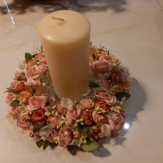 حلقه گل با شمع