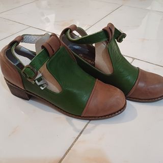 کفش چرم روزمره