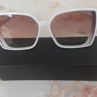 عینک آفتابی