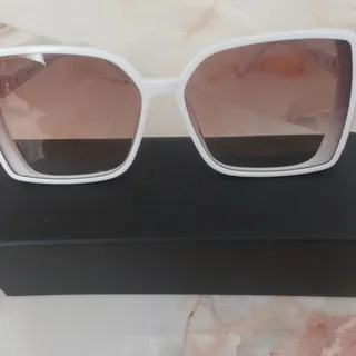 عینک آفتابی