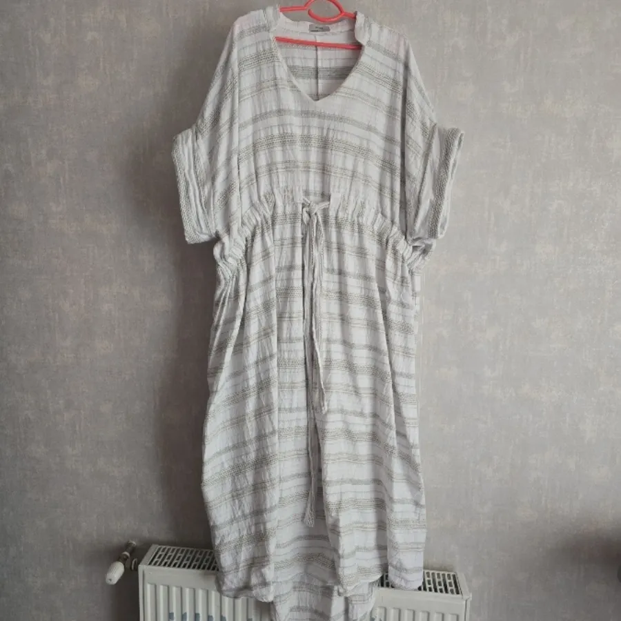 ساحلی خوشرنگ وکاربردی