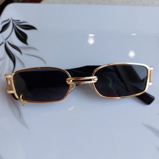 عینک آفتابی