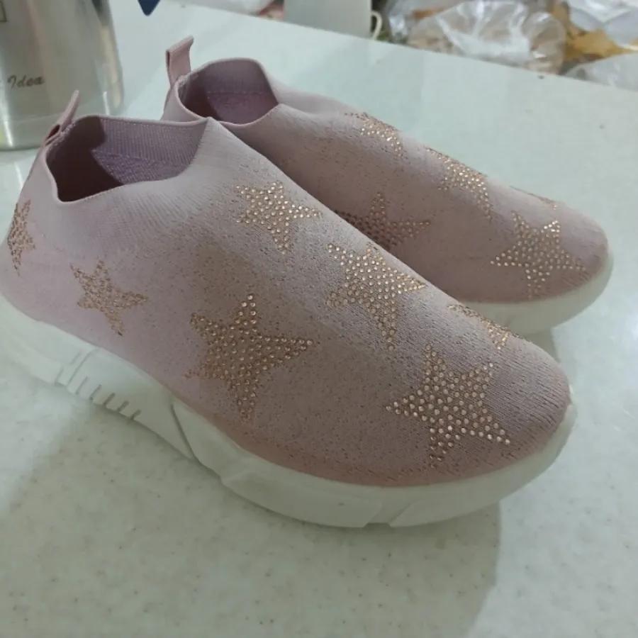 کفش اسکیچرز