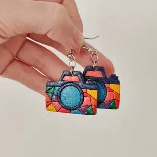 گوشواره چوبی دوربین