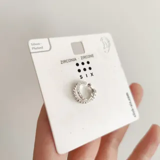 اکسسوری گوش