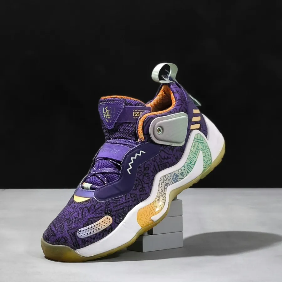 آدیداس اورجینال سایز 39