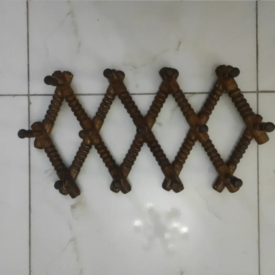 رخت آویز چوبی آنتیک، تاشو