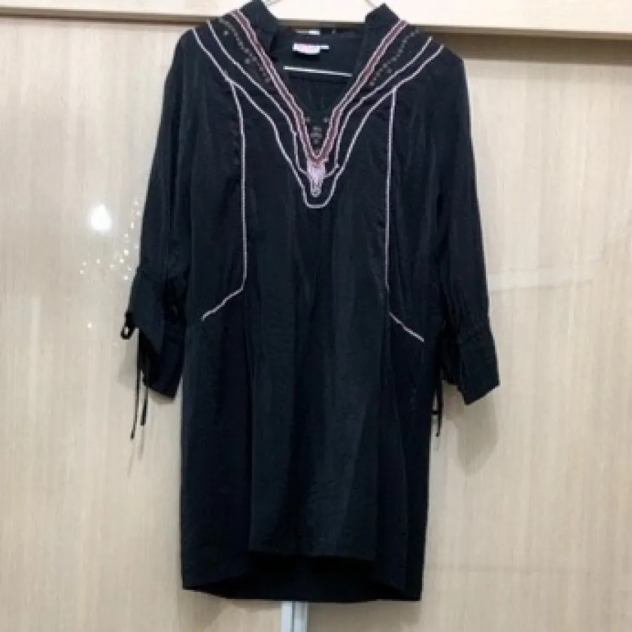 تونیک اسپرت یقه کارشده