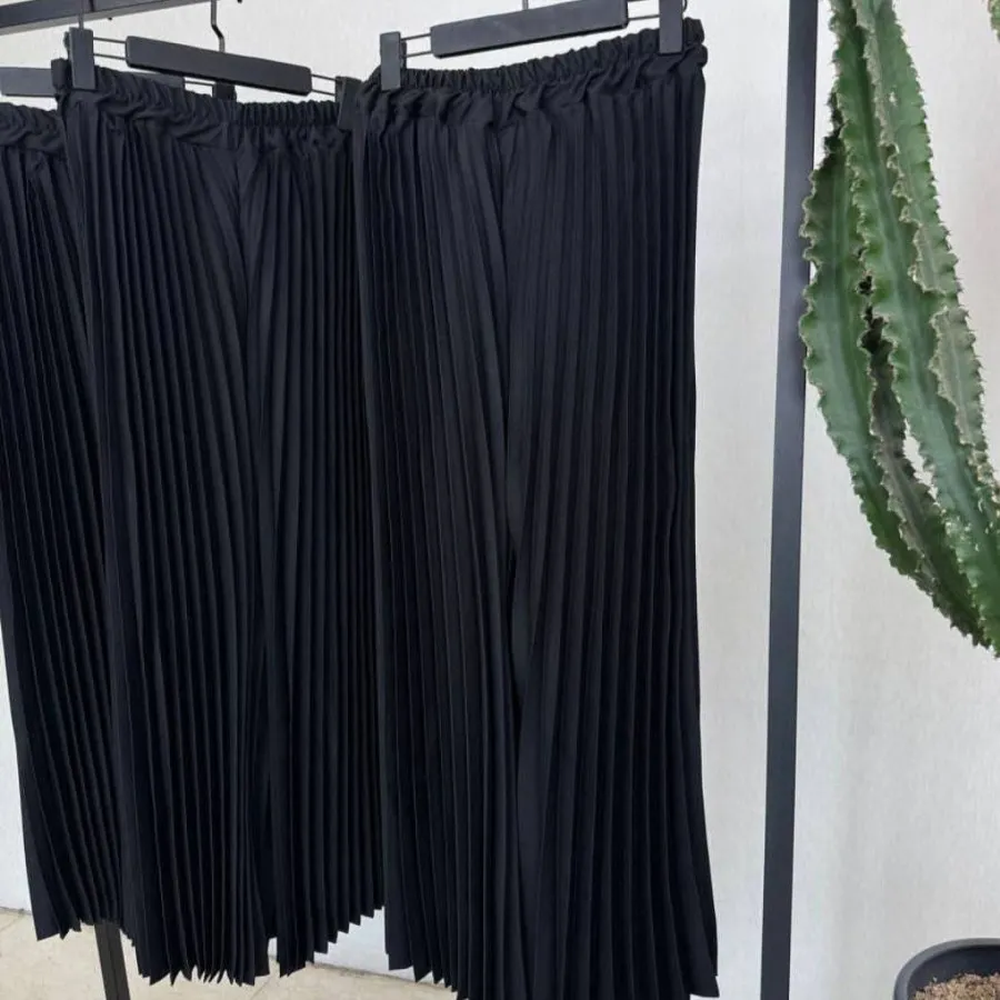 شلوار پلیسه