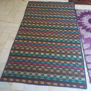 گلیم ماشینی پشت نمد