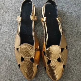 کفش تابستانی