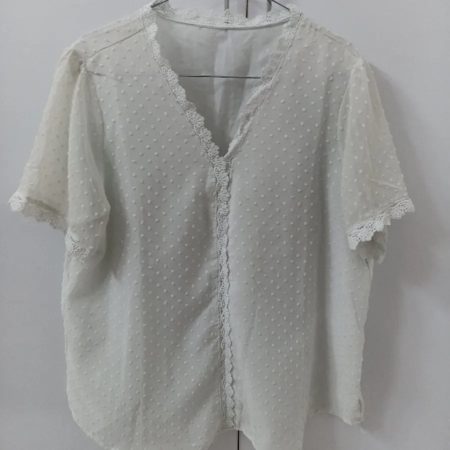 شومیز آستین کوتاه سفید