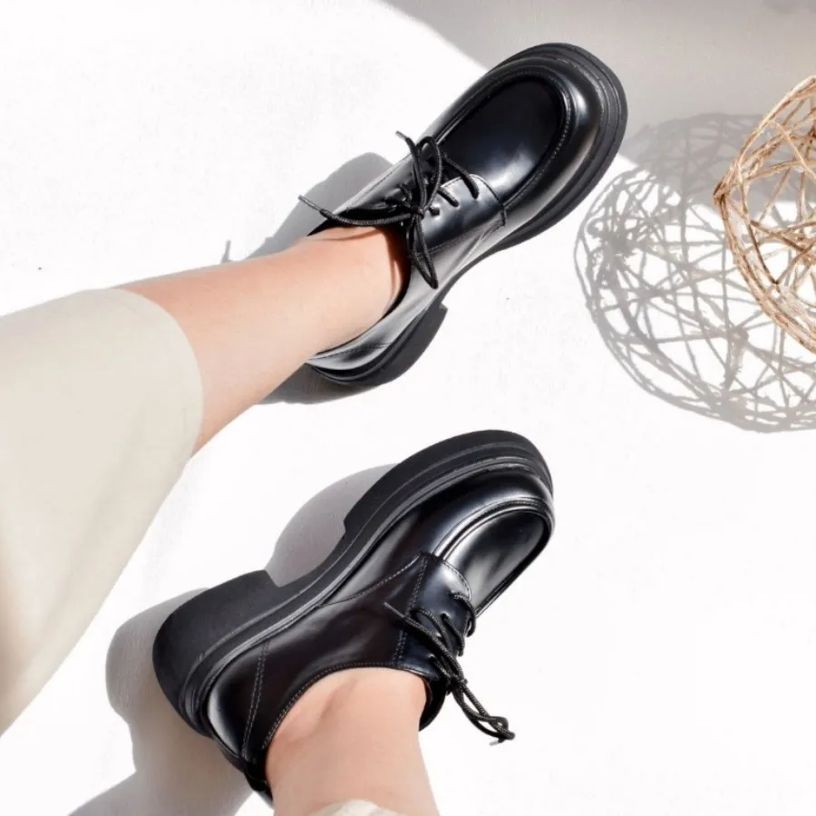 کفش لوفر بندی زنانه