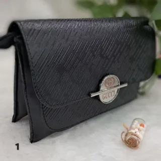 کیف پاسپورتی آراگل