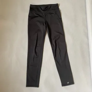 نیم لگ ورزشی گپ فیت