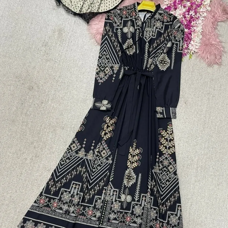 پیراهن ساحلی