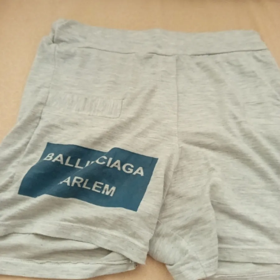 شلوارک تیشرت شلوارک