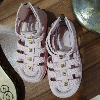 کفش تابستونی