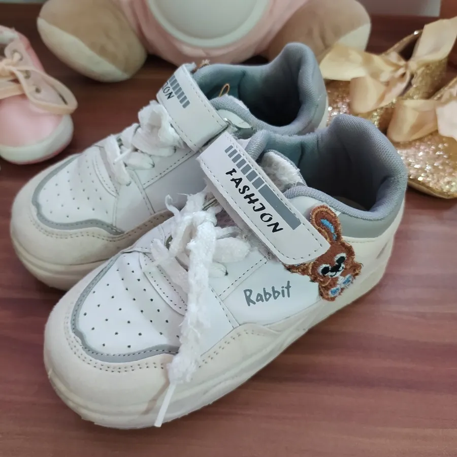 ونس یا کتونی اسپرت بچگانه